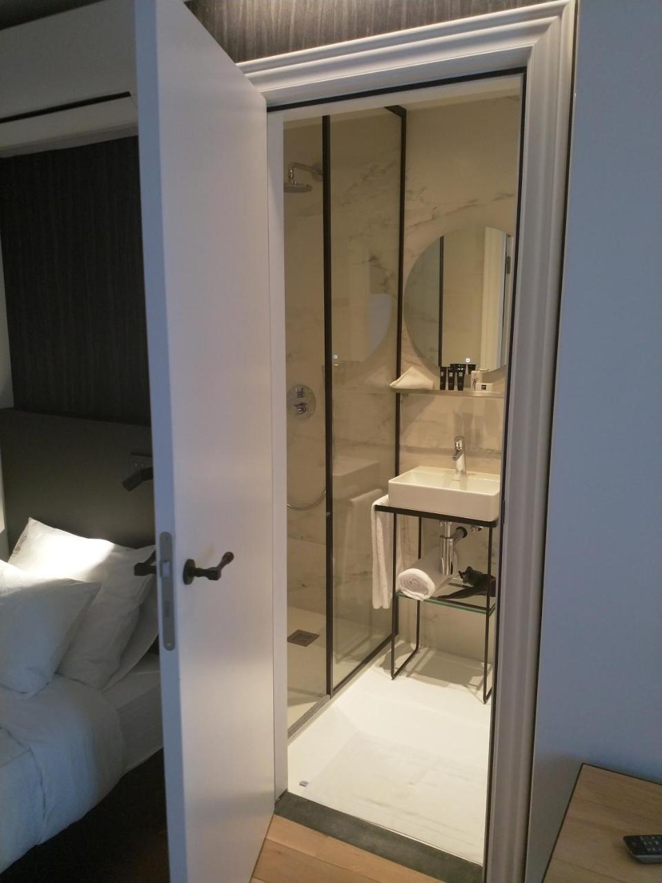 Hotel Kronacker تينين المظهر الخارجي الصورة